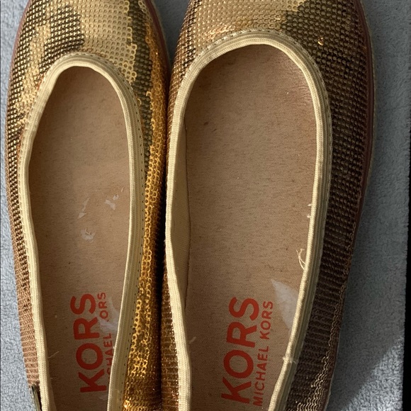 KORS MICHAEL KORS Little Girls size 2 Gold mesh slip on Shoes. Dressy. - Picture 8 of 8